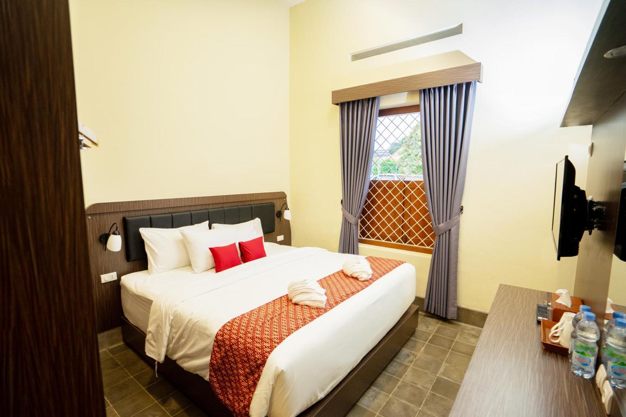 Yuwono Hotel & Villa Malioboro Γιογκιακάρτα Εξωτερικό φωτογραφία