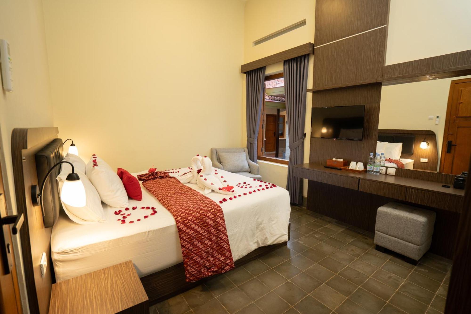 Yuwono Hotel & Villa Malioboro Γιογκιακάρτα Εξωτερικό φωτογραφία